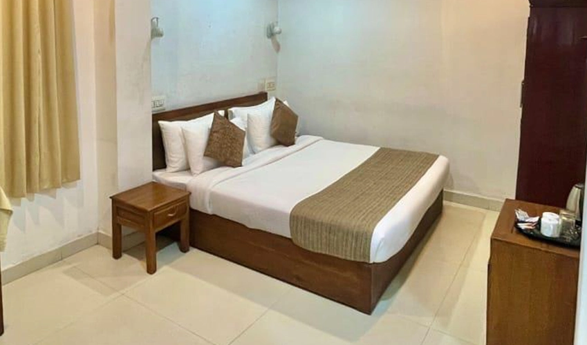 Manna Tourist Home, Perumbavoor